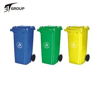 صندوق قمامة بدواسة بلاستيكية