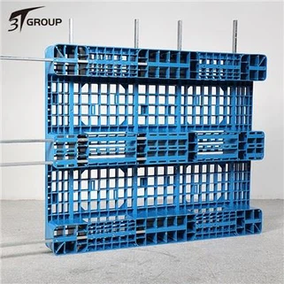 منصات بلاستيكية قابلة للتكديس مثقبة